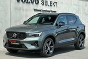 Volvo XC40 B3 Plus Dark