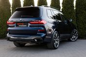 BMW X7 M50d