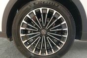 Omoda 9 1.5 Super Hybrid Exclusive AWD