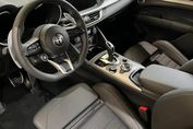 Alfa Romeo Stelvio Turbo Veloce Q4