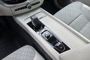 Volvo XC60 T6 Plug-In Hybrid AWD Core