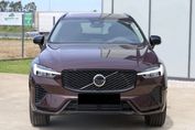 Volvo XC60 B5 AWD Ultra Dark