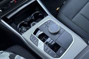 BMW Seria 3 318i