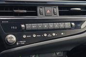 Lexus ES 300h Business Edition