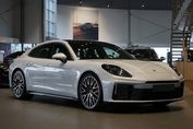 Porsche Panamera 4
