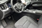 Volvo XC60 B5 B AWD Core