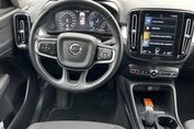 Volvo XC40 T3 Momentum Pro