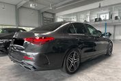Mercedes Klasa C 300 e 4-Matic AMG