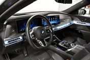 BMW Seria 7 740d xDrive M Sport
