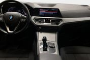 BMW Seria 3 320d xDrive mHEV Luxury Line aut
