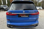 BMW X7 M50i