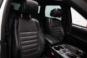 Volkswagen Touareg 3.0 TDI V6 BMT R-Line