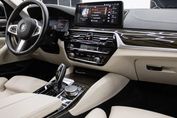 BMW Seria 5 520I Luxury Line