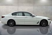 BMW Seria 5 518d M Sport