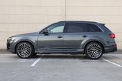 Audi Q7 55 TFSI e quattro S Line