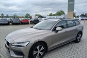 Volvo V60 D3 Momentum Pro