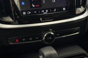 Volvo V60 T6 AWD Plug-In Hybrid Plus Bright aut