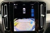 Volvo XC40 B3 Plus Dark