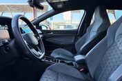 Volkswagen Golf 1.5 Etsi Mhev r-Line Dsg
