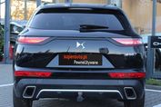DS DS7 Crossback Performance Line