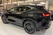 Lexus NX 350h Omotenashi 2.5 Hybrid AWD