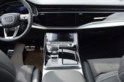 Audi Q8 TFSI e quattro