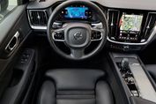 Volvo V60 B4 B Plus Dark aut