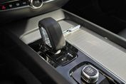 Volvo V60 B4 B Plus Dark