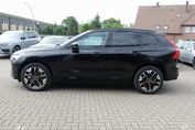 Volvo XC60 B5 AWD Ultra Dark