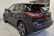Nissan Qashqai 1.3 DIG-T N-Connecta DCT
