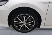 Toyota Camry 2.5 Hybrid Prestige