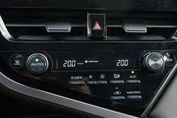 Toyota Camry 2.5 Hybrid CVT