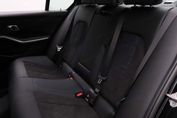 BMW Seria 3 318i M Sport