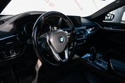 BMW Seria 5 520d xDrive Sport Line