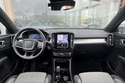 Volvo XC40 B3 Plus Dark