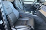 Volvo XC90 T8 AWD Plug-In Hybrid Ultra Black Edition 7os