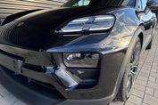 Porsche Macan 4
