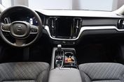 Volvo V60 T6 Plug-In Hybrid AWD Core