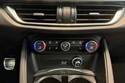 Alfa Romeo Stelvio 2.0 Turbo Intensa Q4
