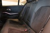 BMW Seria 3 320d xDrive mHEV aut