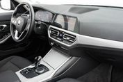 BMW Seria 3 Touring 318i