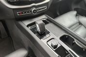 Volvo XC60 B4 B Plus Dark