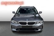 BMW Seria 3 318i