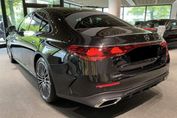 Mercedes Klasa E 200 4-Matic AMG