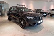 Volvo XC40 B3 Plus Dark