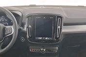 Volvo XC40 B3 B DKG Plus Black Edition