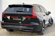 Volvo V60 B4 B Plus Dark