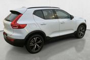 Volvo XC40 B3 B Plus Dark