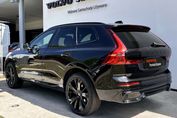 Volvo XC60 B5 B AWD Plus Black Edition