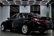 BMW Seria 3 318i Advantage aut
